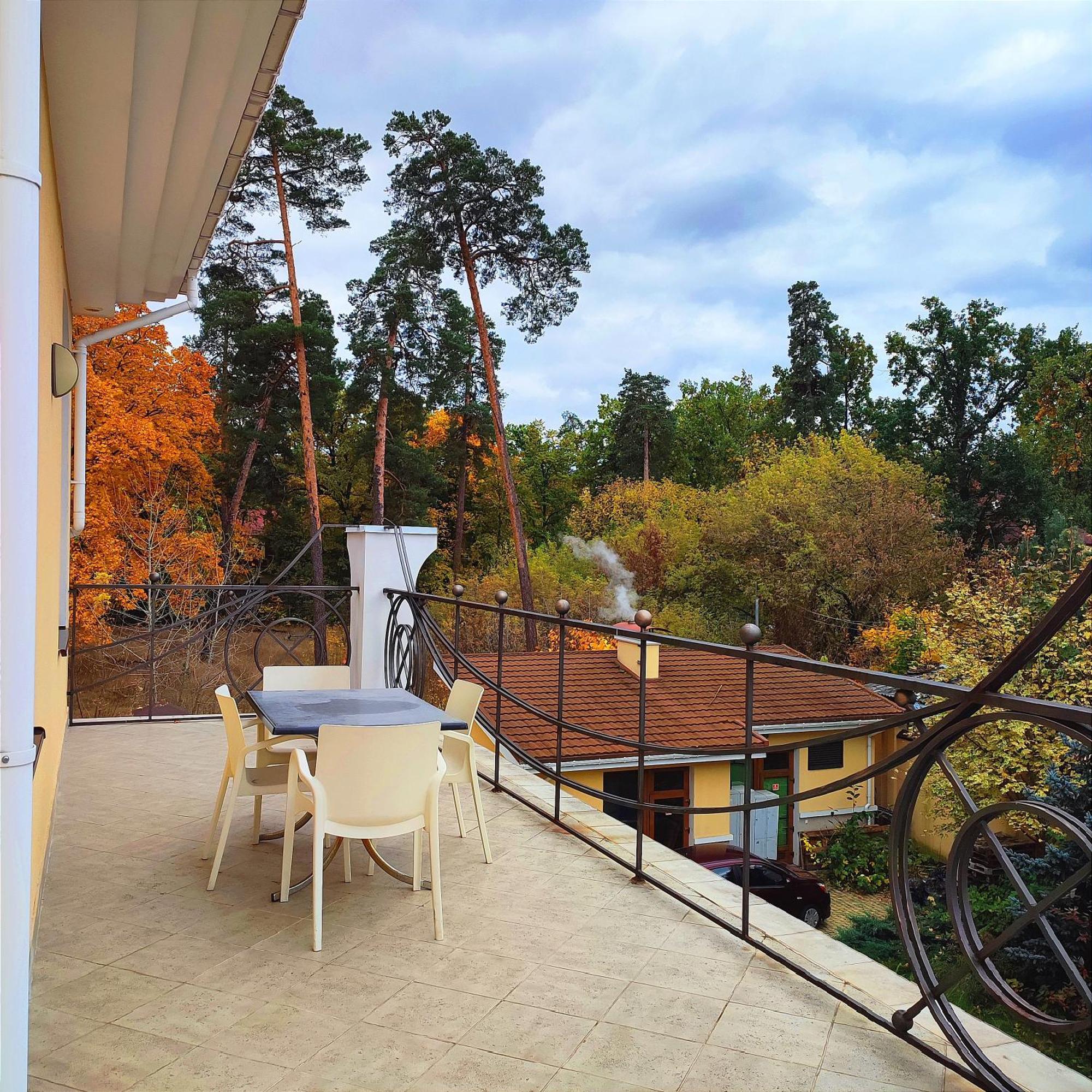 Henri Benoit Maison D'Hotes Гостьовий Будинок Horenka Exterior photo
